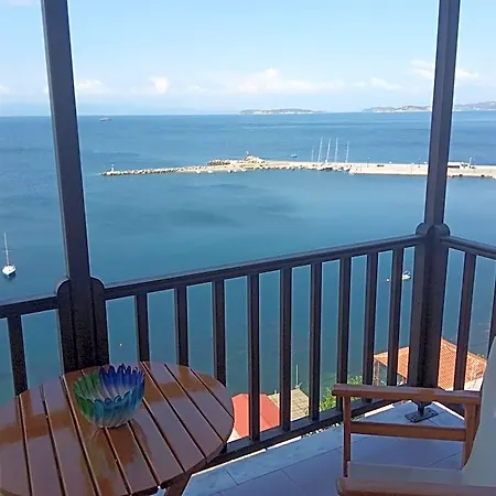 Selenunda Hotel Glossa